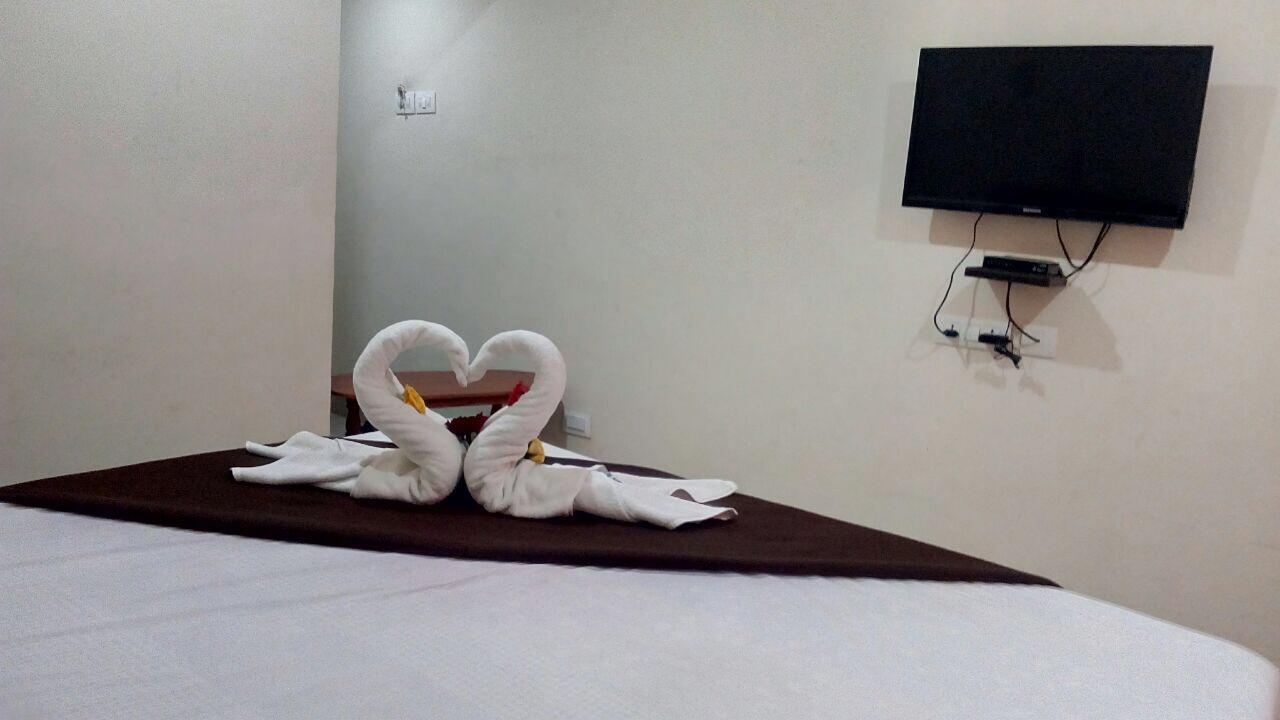 Hotel Nithin Krishna Tirupati Zewnętrze zdjęcie